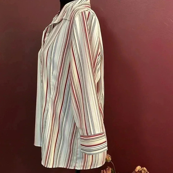 Apt 9 Stretch Striped Women’s Size 1 Blouse - Picture 2 of 9